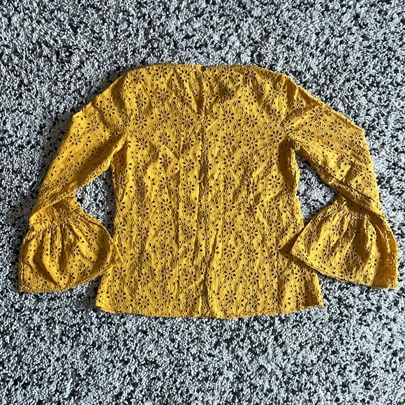 ModCloth Closet London Long Sleeve Top with Lace & Flared Sleeves Women's Small - Picture 6 of 6